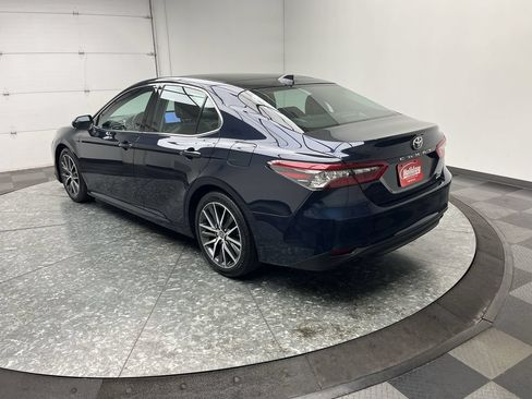 Used 2021 Toyota Camry XLE w/ Navigation Package AWD/4WD image 2