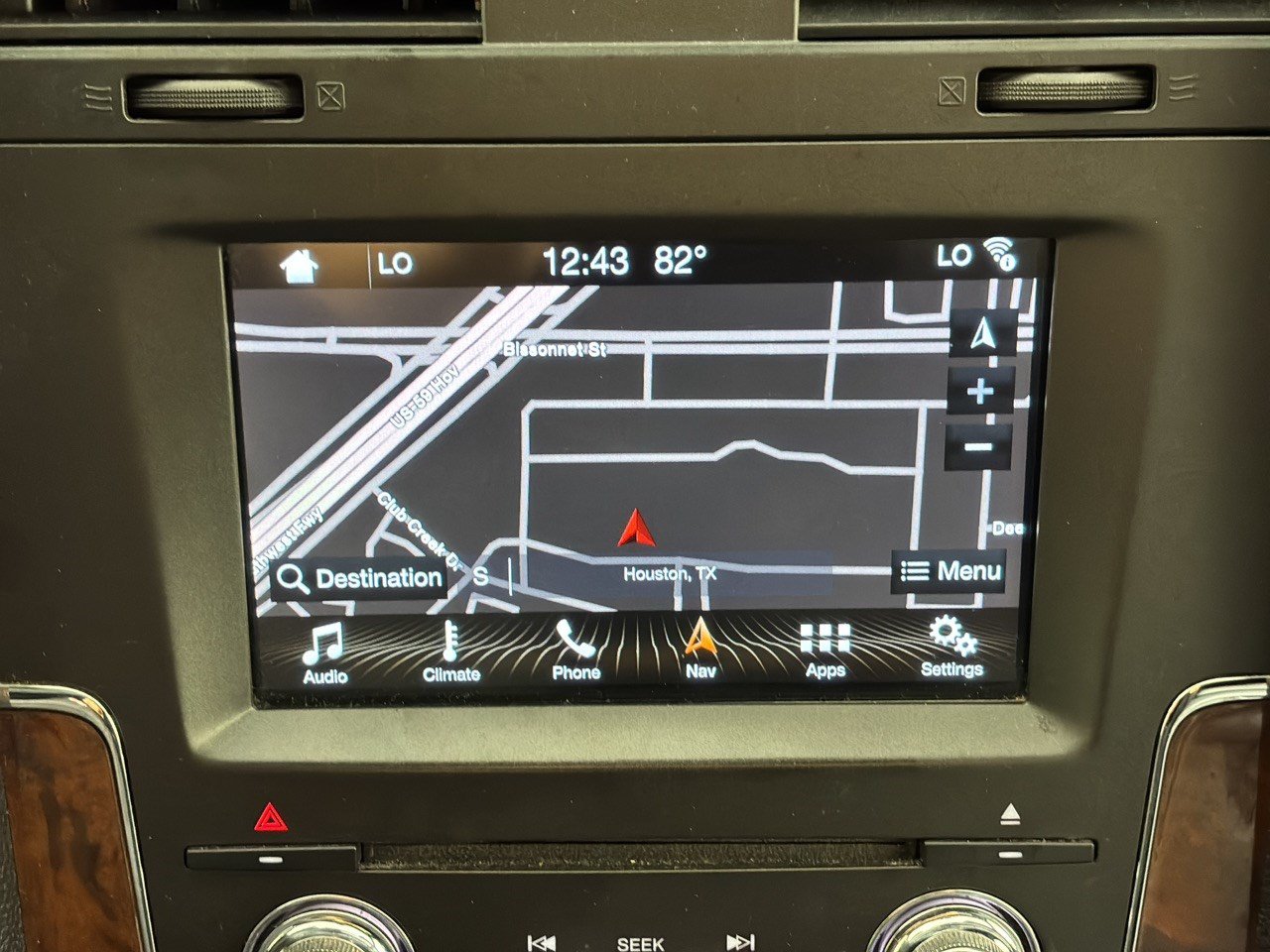 Used 2016 Lincoln Navigator L Select RWD image 23