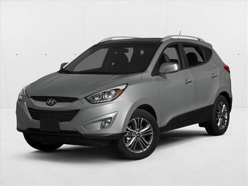 Used 2014 Hyundai Tucson SE image 1