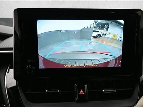 Used 2025 Toyota Corolla XSE FWD image 10