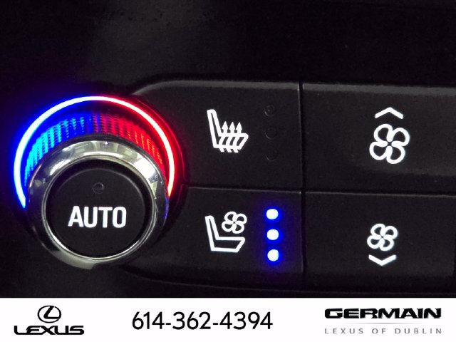 Used 2018 Buick Enclave Premium w/ Experience Buick Package FWD image 37