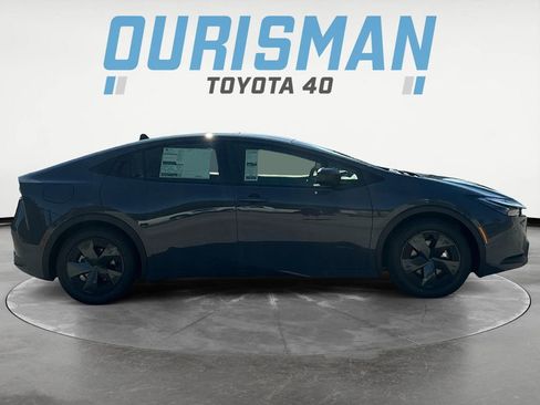New 2026 Toyota Prius Plug-In Hybrid image 7