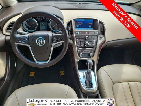 Used 2013 Buick Verano Leather FWD image 19