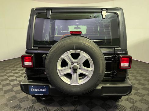 Used 2018 Jeep Wrangler Unlimited Sport S image 6