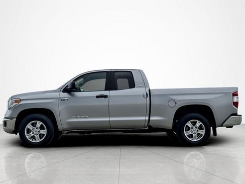 Used 2015 Toyota Tundra SR5 image 2