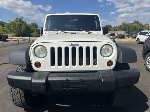 Used 2009 Jeep Wrangler X AWD/4WD image 1