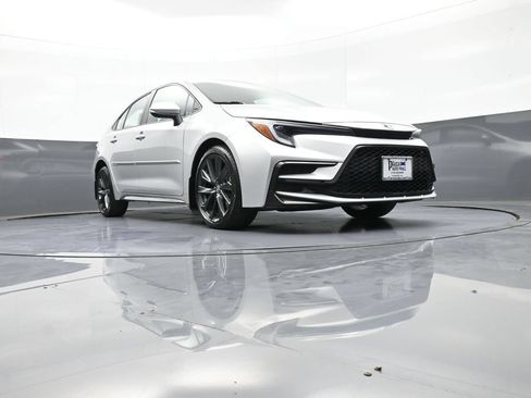 Used 2024 Toyota Corolla SE FWD image 26