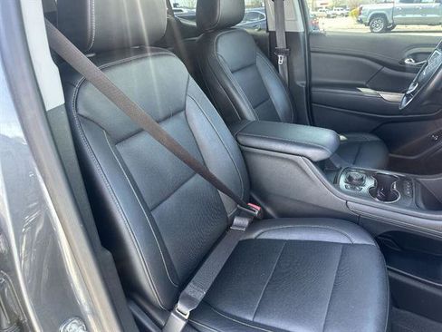 Used 2020 GMC Acadia SLT w/ LPO, Floor Liner Package FWD image 48