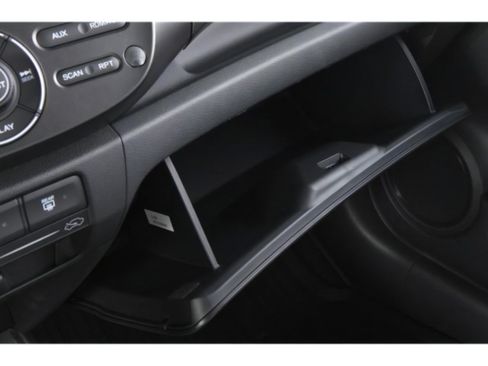 Used 2013 Honda Fit Sport image 10
