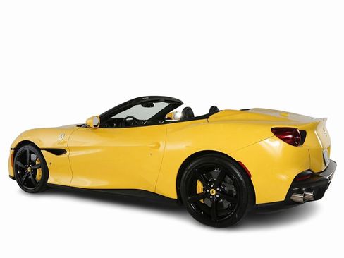 Used 2022 Ferrari Portofino M image 5