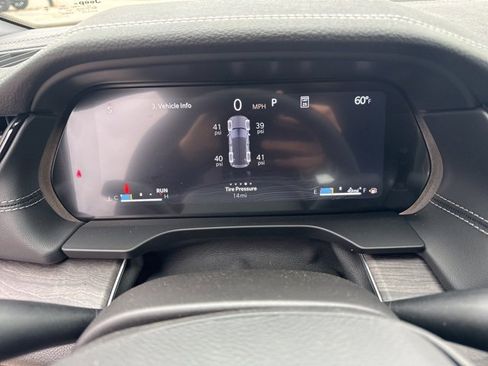 New 2026 Jeep Grand Cherokee Altitude image 14