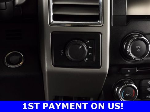 Used 2015 Ford F150 Lariat image 27