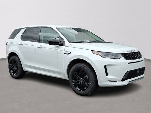 New 2025 Land Rover Discovery Sport S image 2