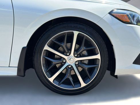 Used 2023 Honda Civic Touring image 12