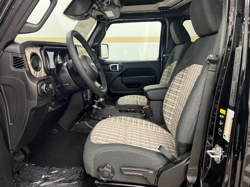 New 2026 Jeep Wrangler Unlimited Sport AWD/4WD image 5