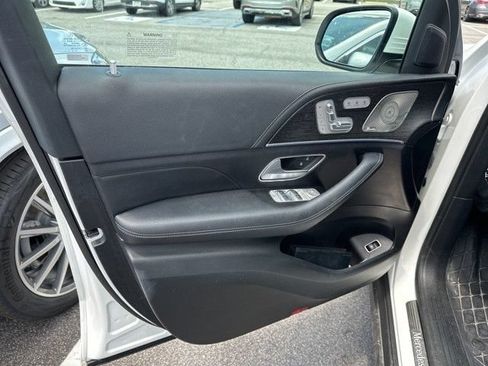 Used 2024 Mercedes-Benz GLE 350 4MATIC image 7