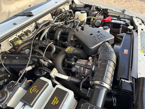 Used 2010 Ford Ranger XLT image 21