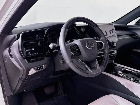 Used 2024 Lexus RX 350 Premium Plus w/ Convenience Package FWD image 9