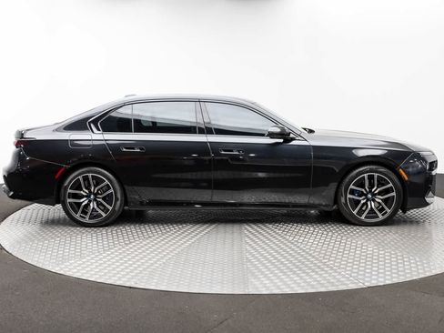Used 2024 BMW 760i xDrive w/ Executive Package AWD/4WD image 49