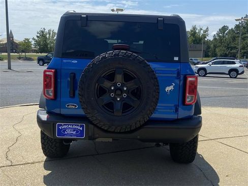 New 2025 Ford Bronco Big Bend w/ Black Diamond Package image 3