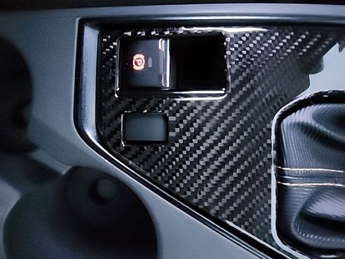 Used 2024 Subaru Crosstrek 2.5i Sport image 22