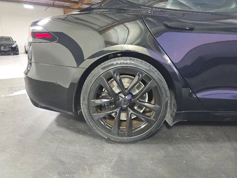 Used 2022 Tesla Model S Plaid image 21