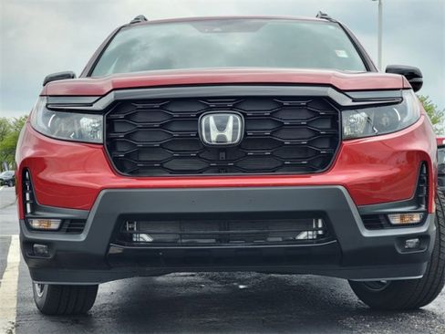 Used 2023 Honda Passport Elite image 4