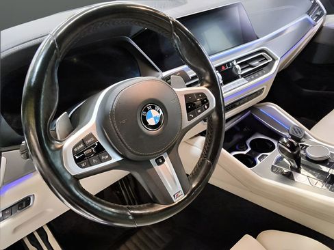 Used 2022 BMW X6 xDrive40i AWD/4WD image 16