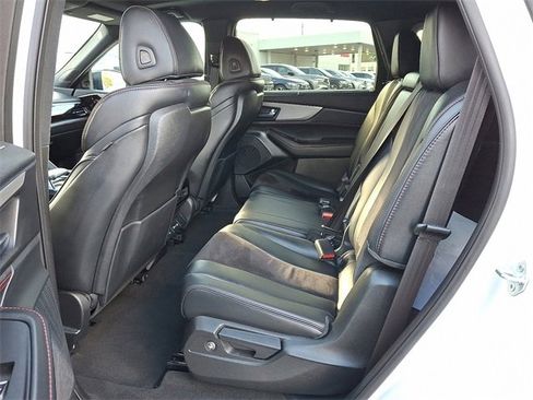 Used 2023 Acura MDX A-Spec image 10