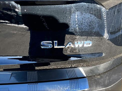 Used 2023 Nissan Rogue SL w/ SL Premium Package image 29