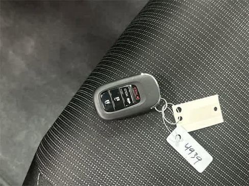 Certified 2026 Honda Civic LX image 32