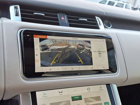 Used 2022 Land Rover Range Rover Sport SVR Carbon Edition image 18