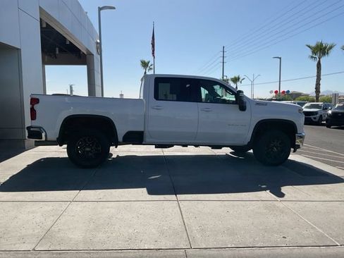 Used 2023 Chevrolet Silverado 2500 LT w/ Convenience Package AWD/4WD image 8