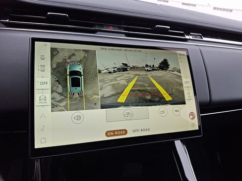 New 2026 Land Rover Range Rover Sport SE image 9