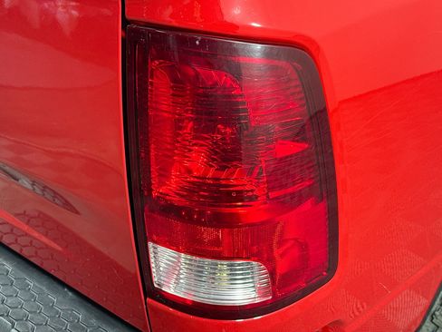 Used 2023 RAM 1500 Express w/ Wheel & Sound Group image 32