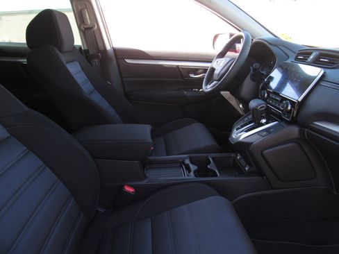 Used 2022 Honda CR-V Special Edition image 8