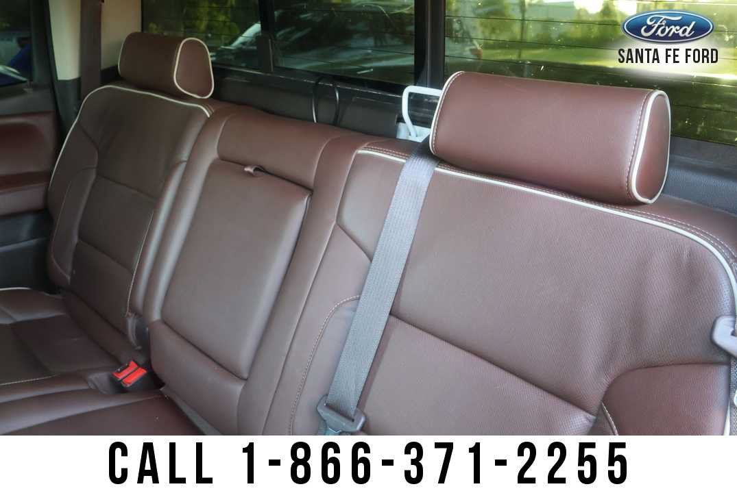Used 2017 Chevrolet Silverado 1500 High Country AWD/4WD image 19