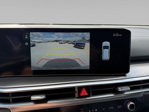 New 2026 Kia Sorento S w/ S Panoramic Sunroof Package FWD image 16