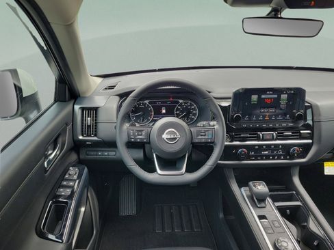Certified 2023 Nissan Pathfinder SL AWD/4WD image 12