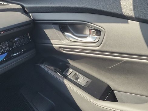 Used 2025 Honda Accord Touring image 16