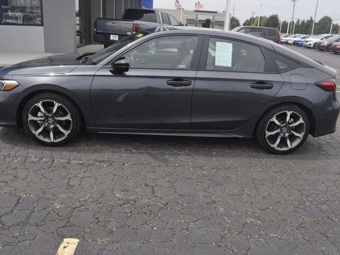 Used 2026 Honda Civic Sport Touring image 4
