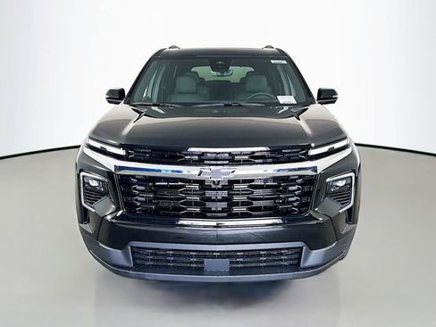 New 2026 Chevrolet Traverse LT w/ Sun and Wheel Package image 4