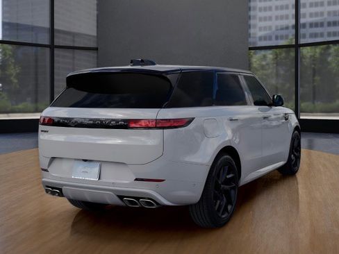 New 2026 Land Rover Range Rover Sport Dynamic SE image 16