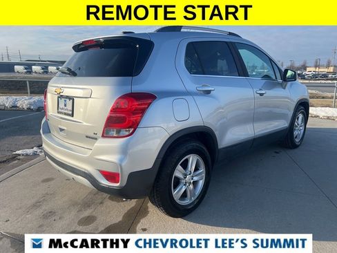Used 2018 Chevrolet Trax LT w/ LT Convenience Package image 13