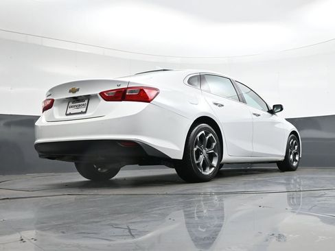 Used 2023 Chevrolet Malibu LT image 35