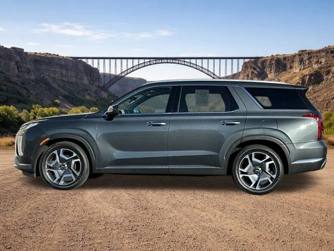 Used 2023 Hyundai Palisade Limited w/ Cargo Package AWD/4WD image 6