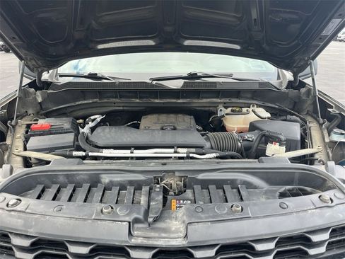 Certified 2022 Chevrolet Silverado 1500 Custom w/ LPO, Blackout Package image 27