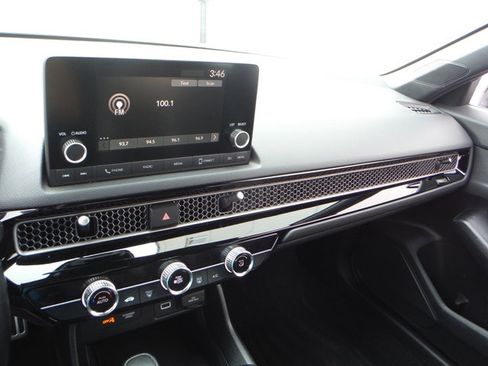 Used 2023 Honda Civic Sport image 18