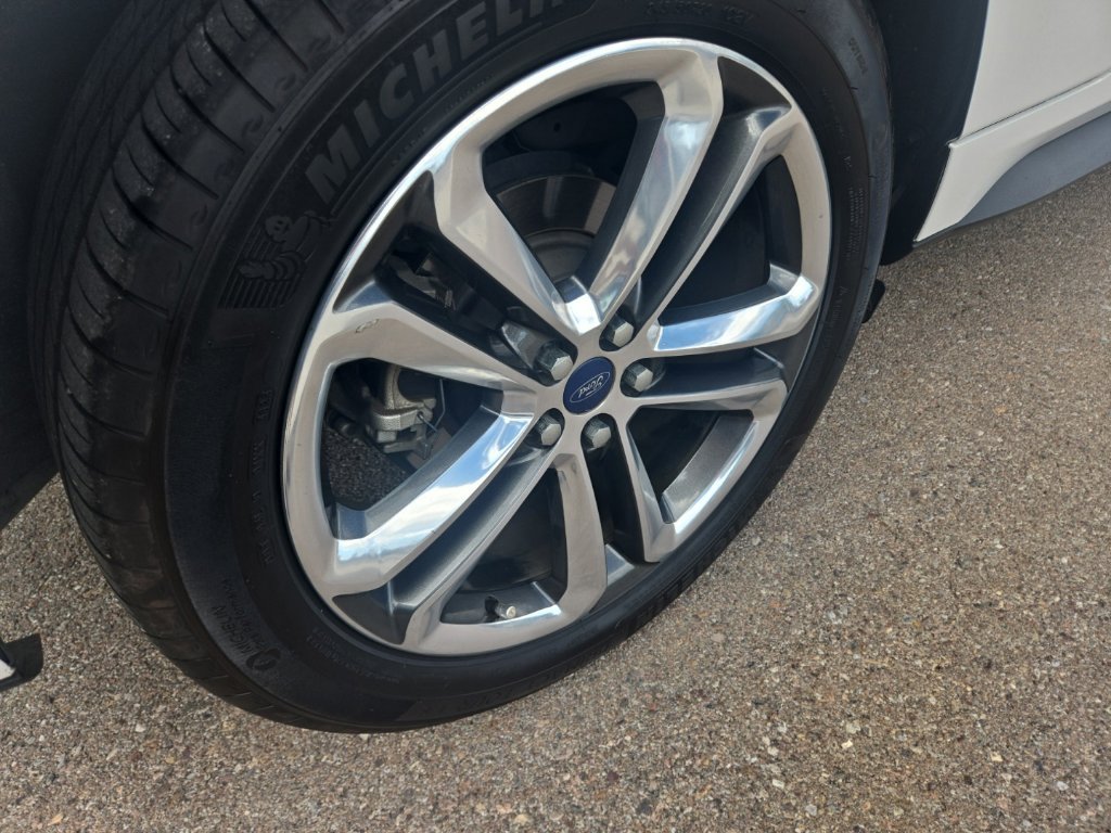 Used 2018 Ford Edge Sport w/ Equipment Group 401A AWD/4WD image 44