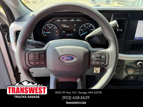 Used 2025 Ford F350 XLT AWD/4WD image 12